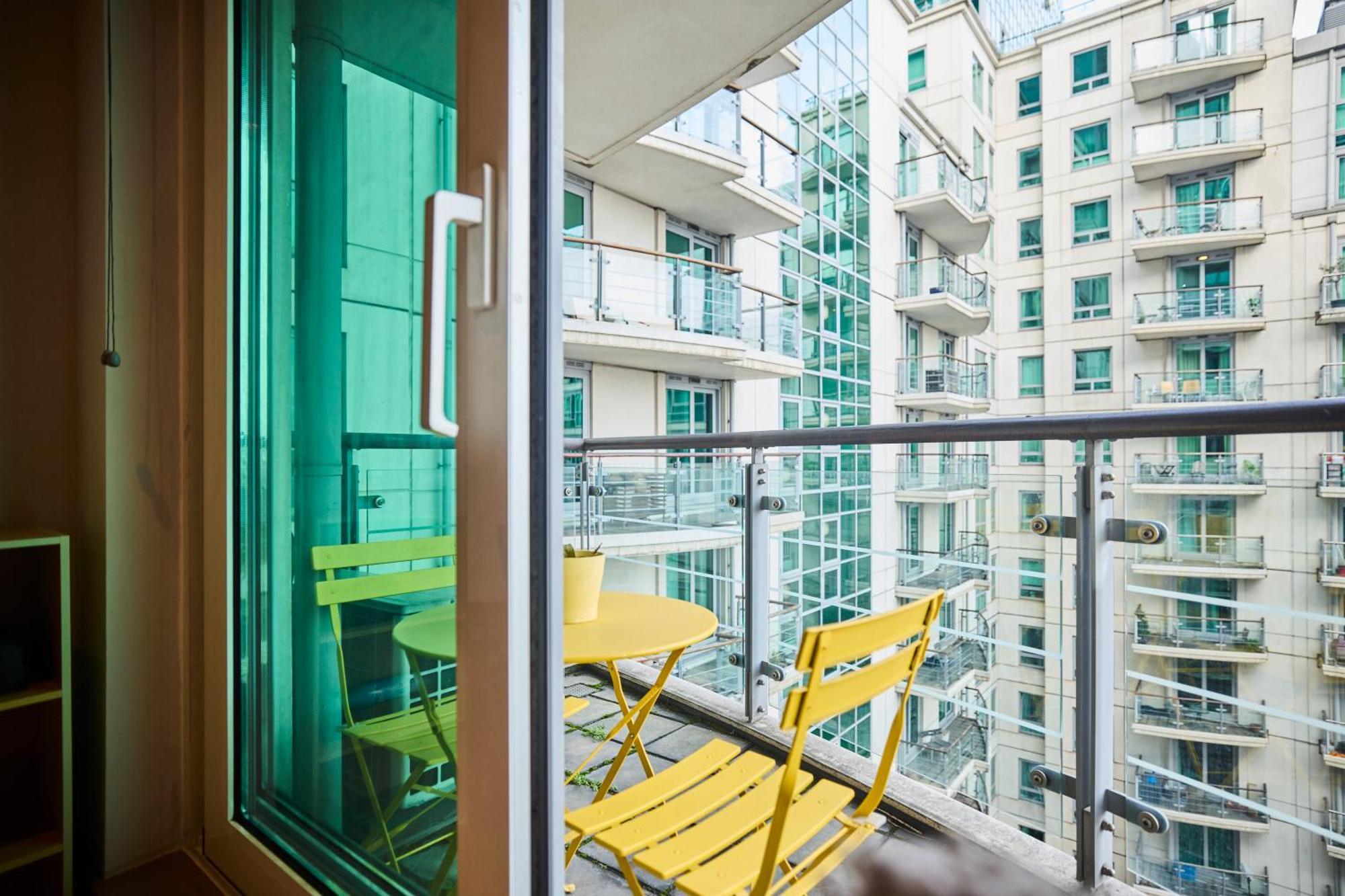 The Vauxhall Hideout - Comfy 2Bdr Flat With Balcony London Exterior photo