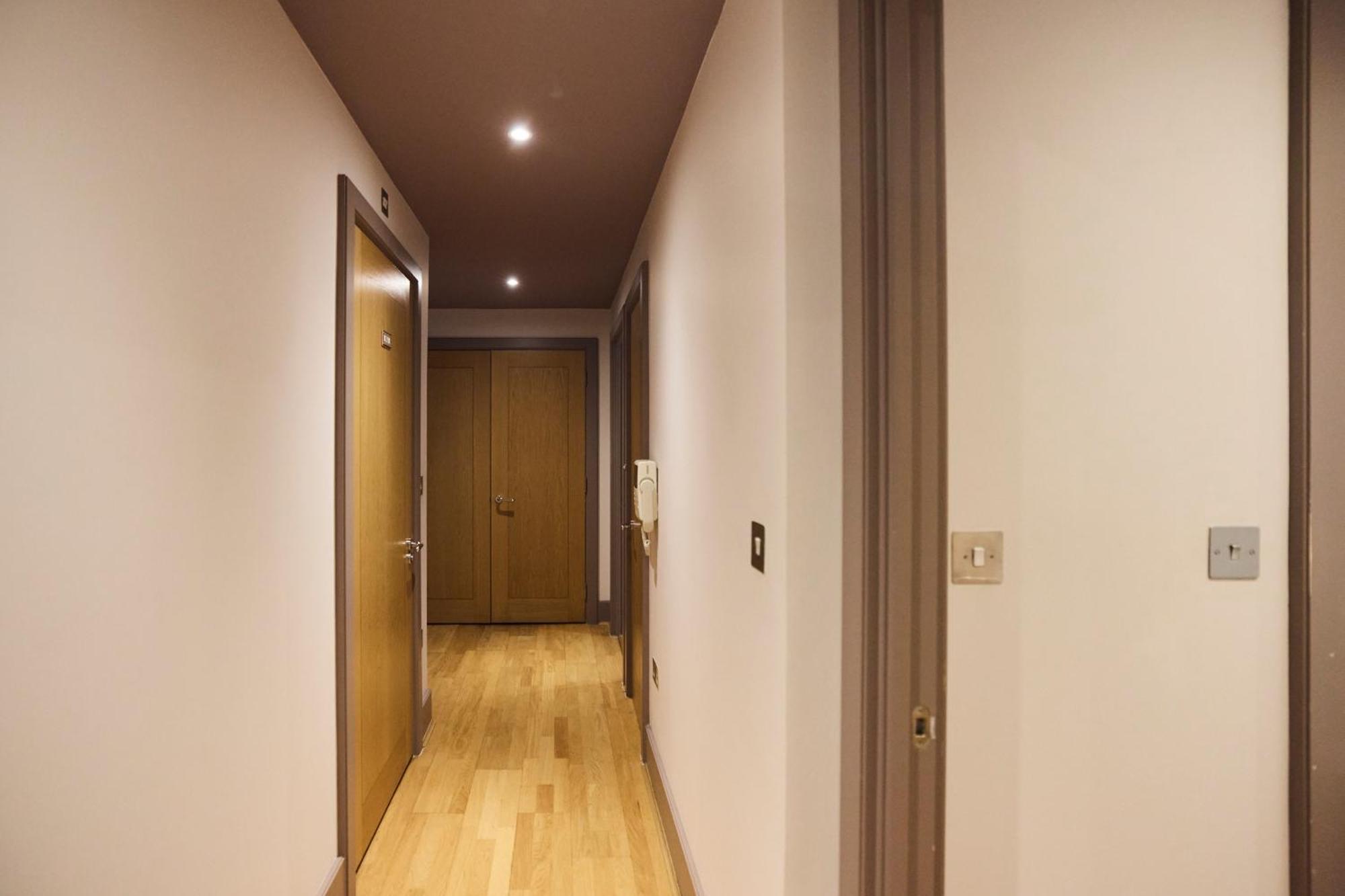 The Vauxhall Hideout - Comfy 2Bdr Flat With Balcony London Exterior photo